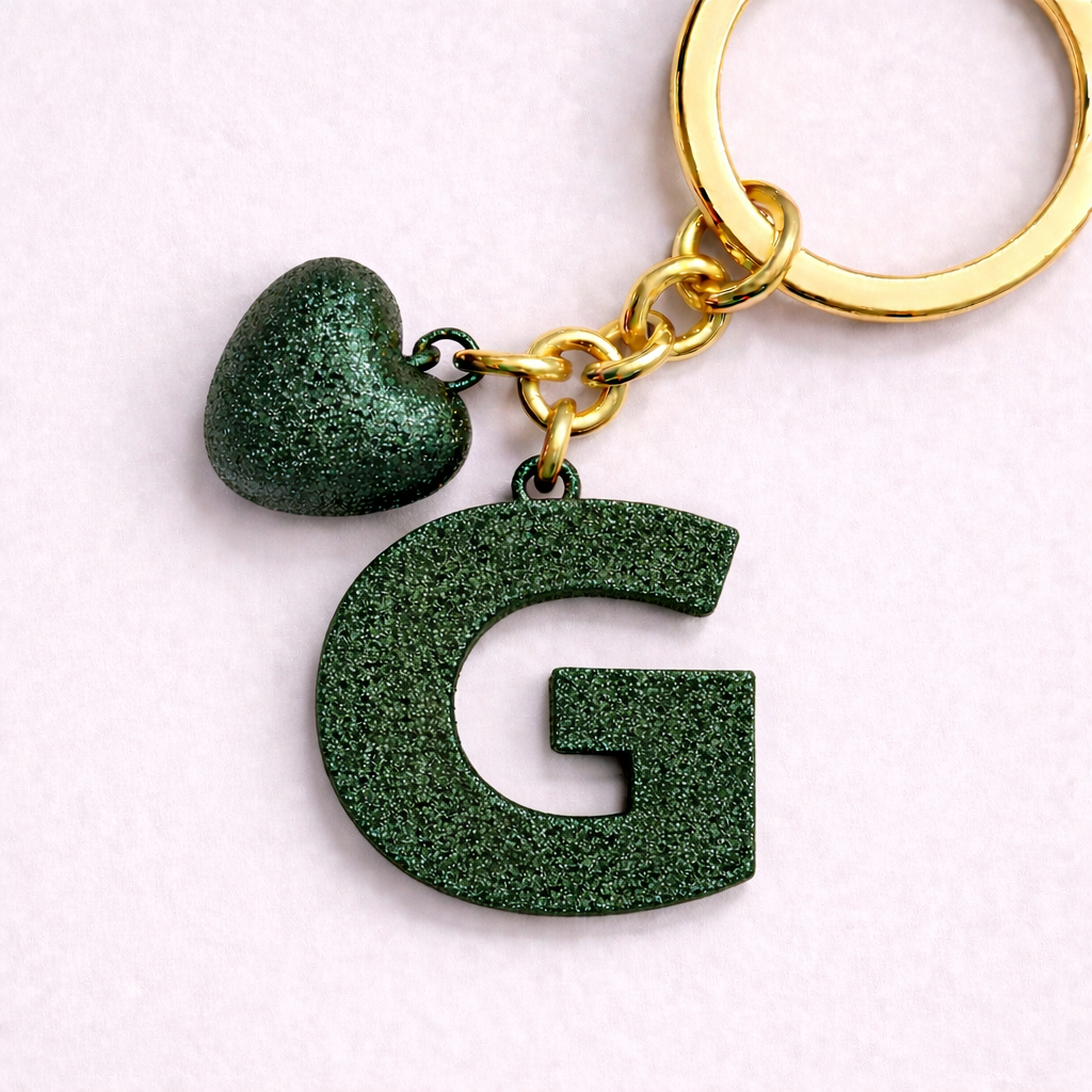 G letter handmade resin heart keychain, product view 6