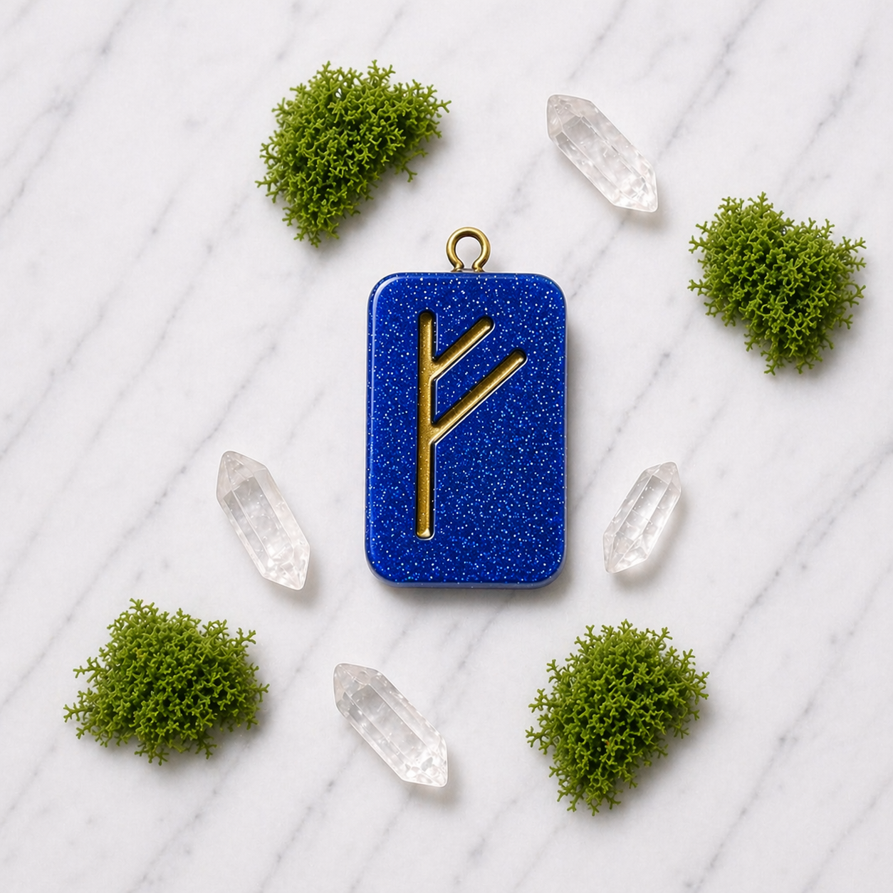 Fehu Rune El Yapımı Reçine Kolye Ucu