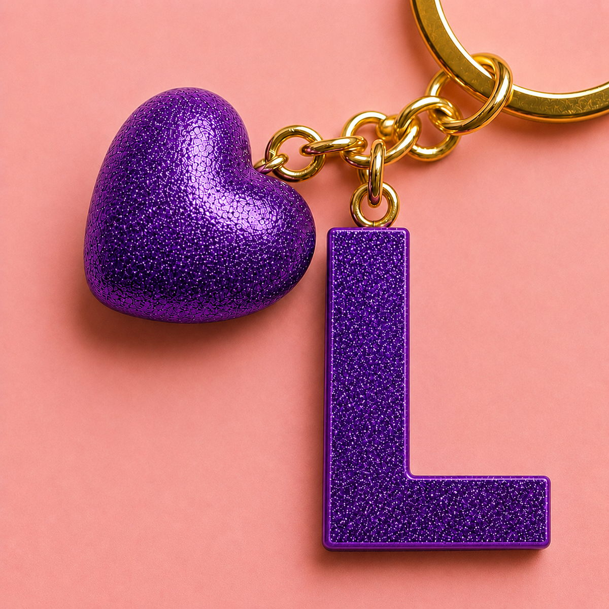 L letter handmade resin heart keychain, product view 4