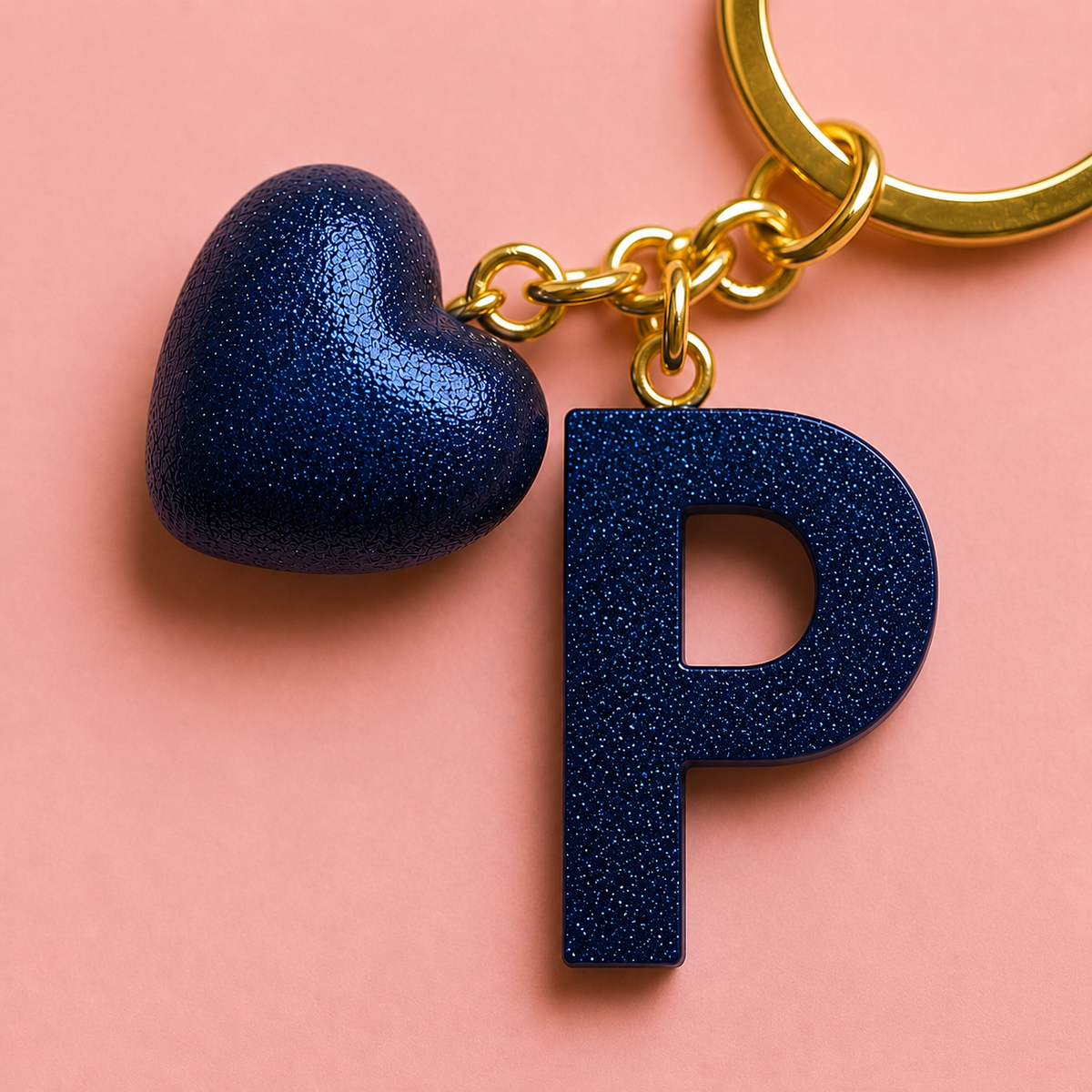 P letter handmade resin heart keychain, product view 1