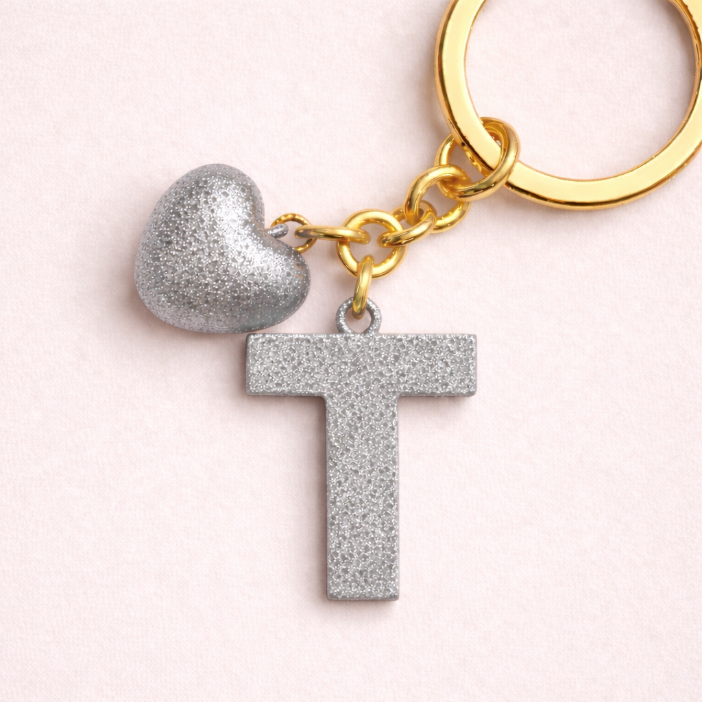 T letter handmade resin heart keychain, product view 13