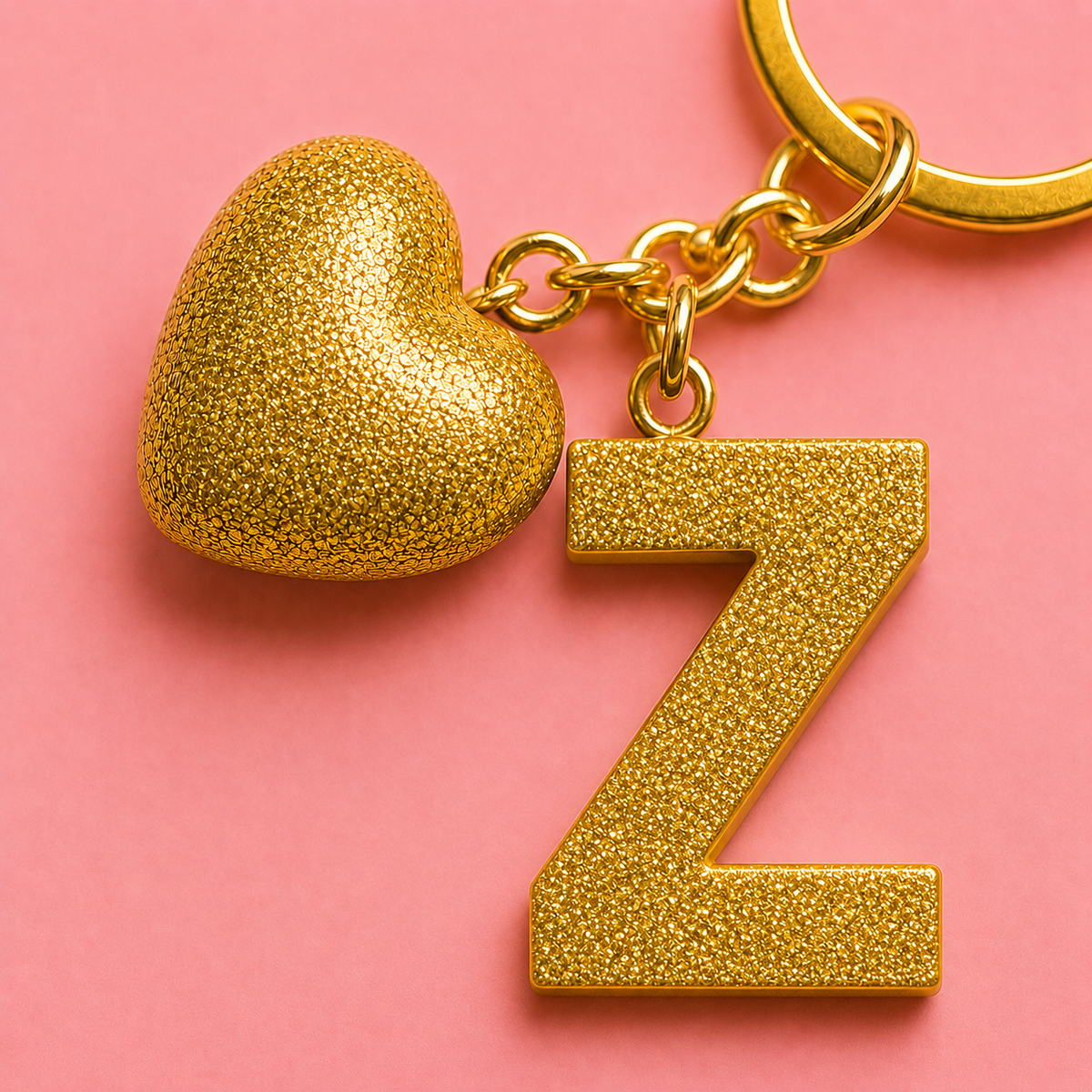 Z letter handmade resin heart keychain, product view 3